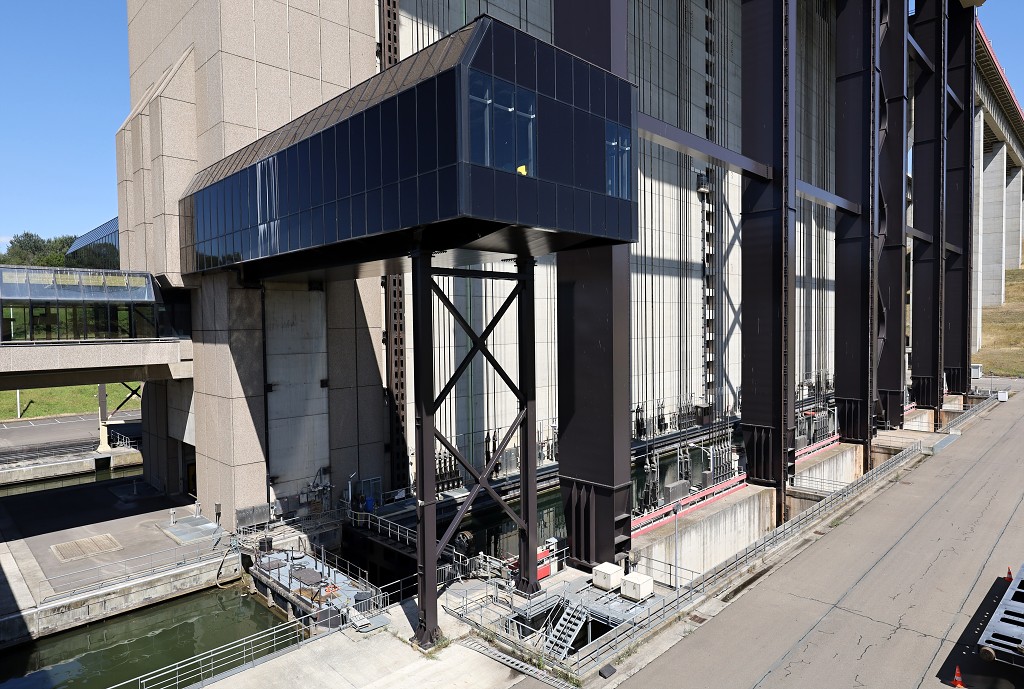 Scheepsliften belgie kabellift van Strepy-Thieu scheepslift 1 2 3 4 hellend vlak van Ronquieres Houdeng Goegnies Aimeries historisch Canal du Centre Bracquegnies hdr